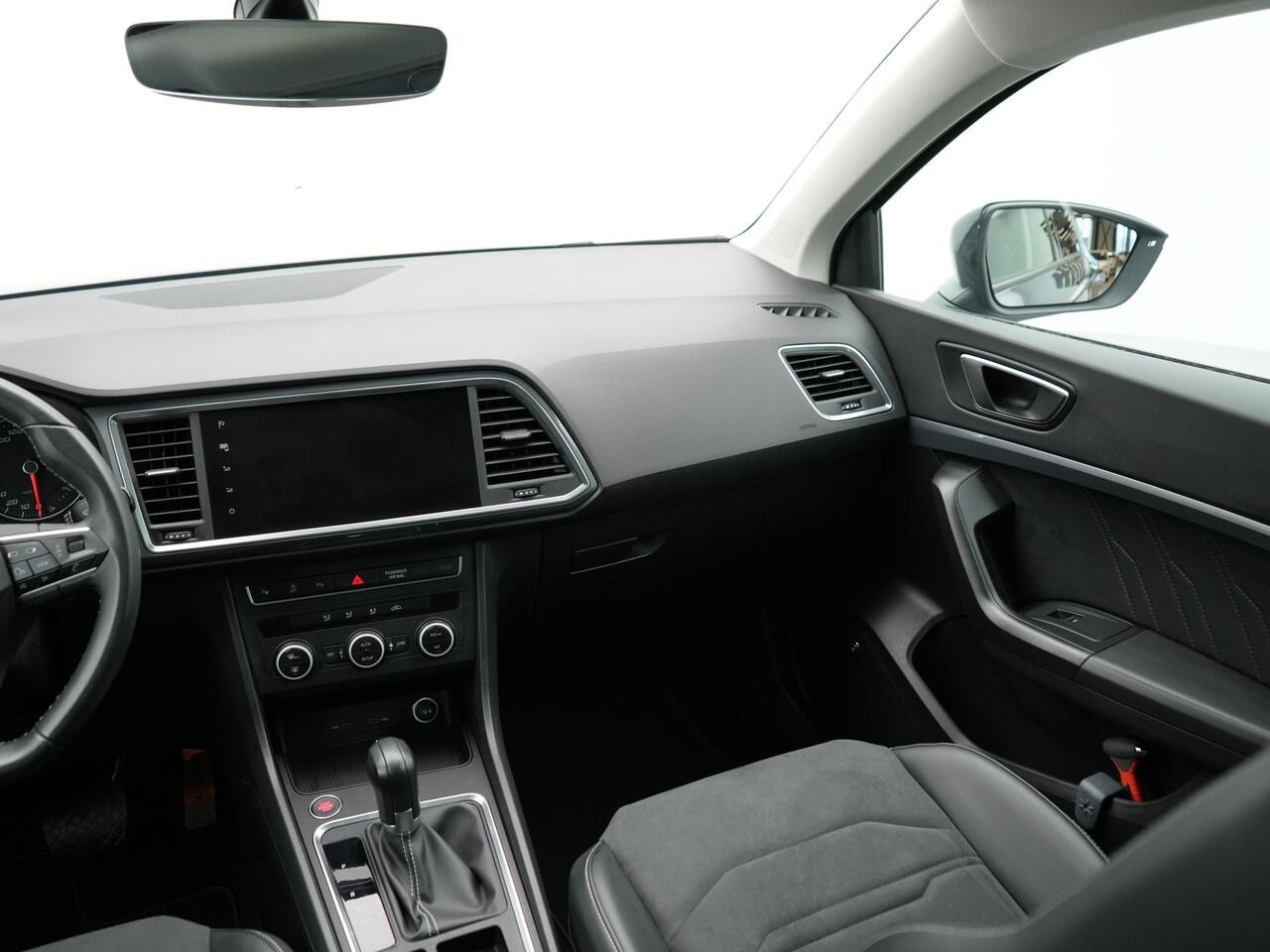 Seat ATECA 1.5 TSI Style Business Intense | Camera | Apple Carplay/Android Auto |