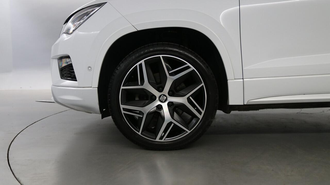 Seat ATECA 1.5 TSI 150pk FR Business Intense DSG / Navigatie / 360 Camera / Panoramadak