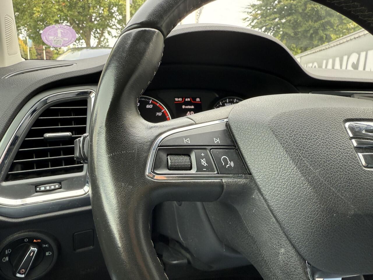 Seat ATECA 1.0 EcoTSI Style Business Intense | Camera | Clima | Navi | PDC V+A | Ndl auto | Apple Carplay/Android Auto RIJKLAARPRIJS INCL 12 MAANDEN GARANTIE EN BEURT