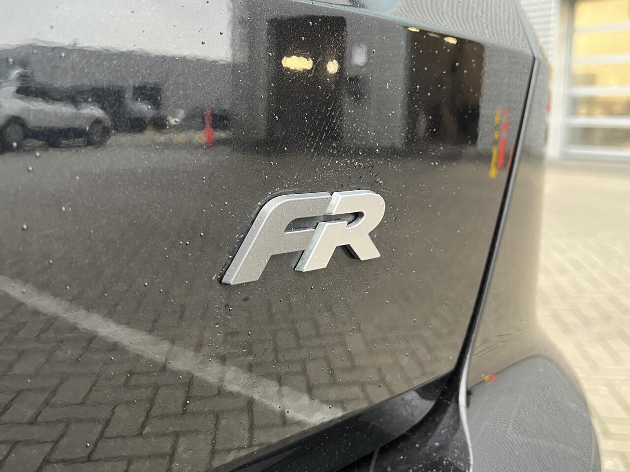 Seat ATECA 1.5 TSI 150PK FR Black Edition / Facelift / Trekhaak Elek. / Digitale Cockpit / 360 Camera / Lederen Sportstoelen / 19"LMV / Elektrische achterklep **