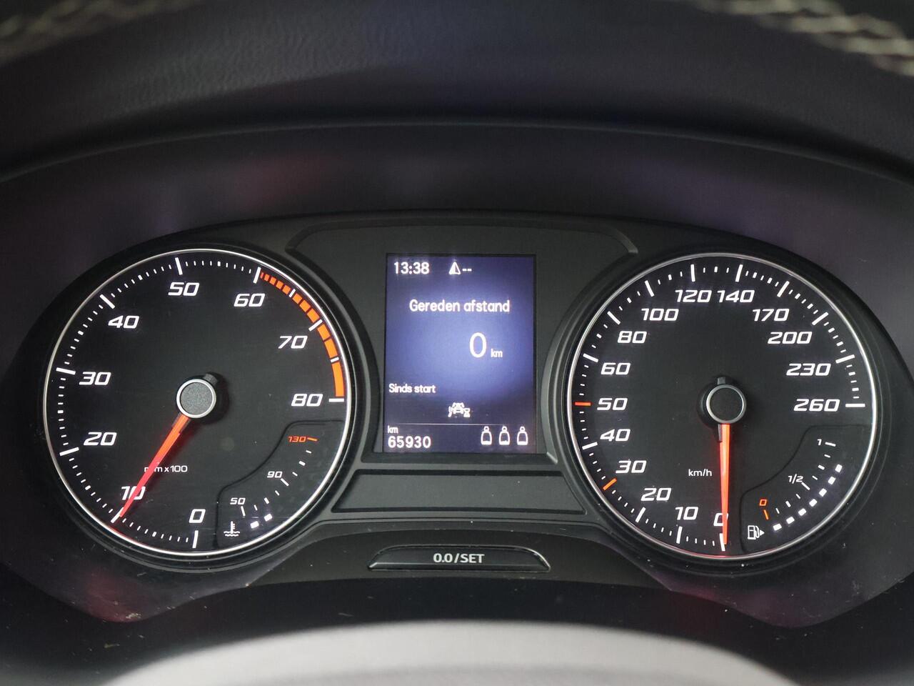 Seat ATECA 1.0 TSI Style Business Intense | 110 PK | Navigatiesysteem | LED verlichting | Cruise control |