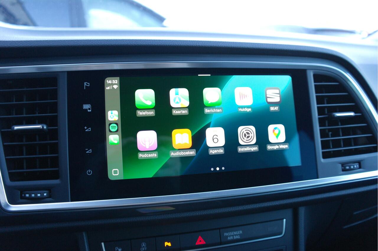 Seat ATECA 1.5 TSI Style Business Intense | NL-Auto | Cruise | Trekhaak | Camera | Carplay | Leder