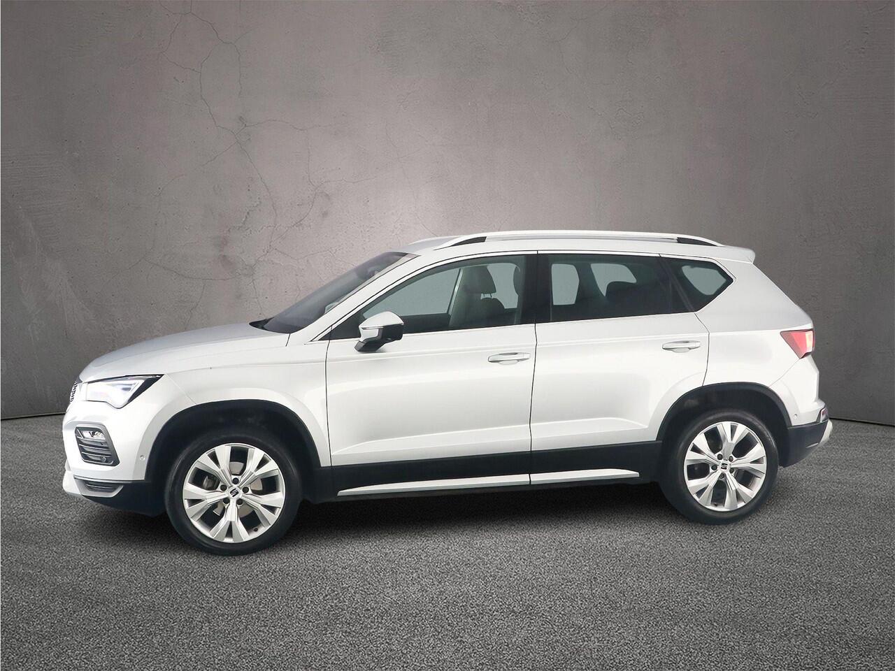 Seat ATECA Xperience Business Intense 1.5 TSI 150pk DSG Automaat Trekhaak, Adaptive cruise control, 360 camera, Elektrische achterklep, Achteruitrijcamera, Navigatie