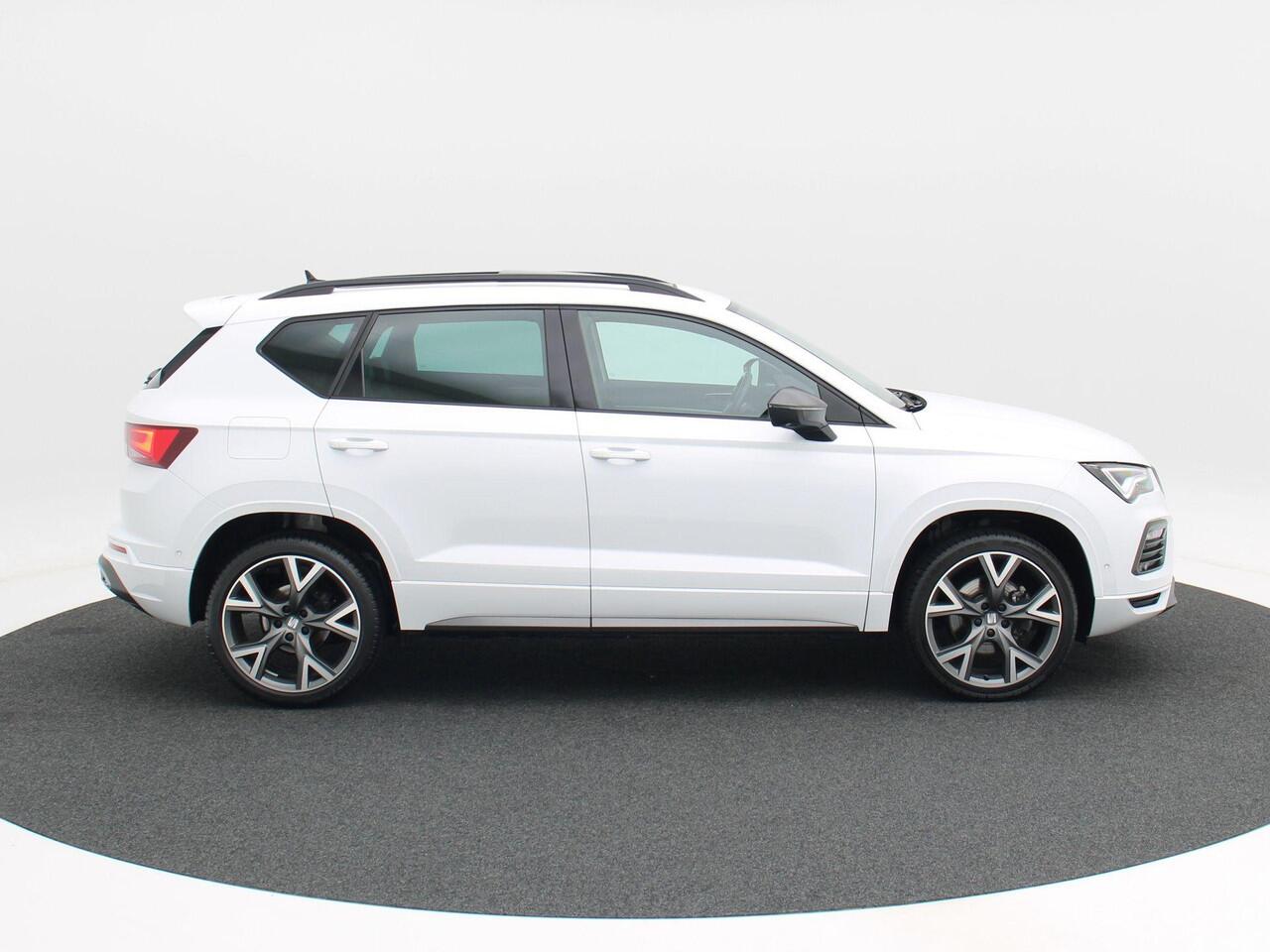 Seat ATECA 1.5 TSi 150 Pk Automaat FR Business Intense | Panoramadak | 19 Inch | Navigatie | Winterpakket | Full LED | Camera | 133.139 Km!!