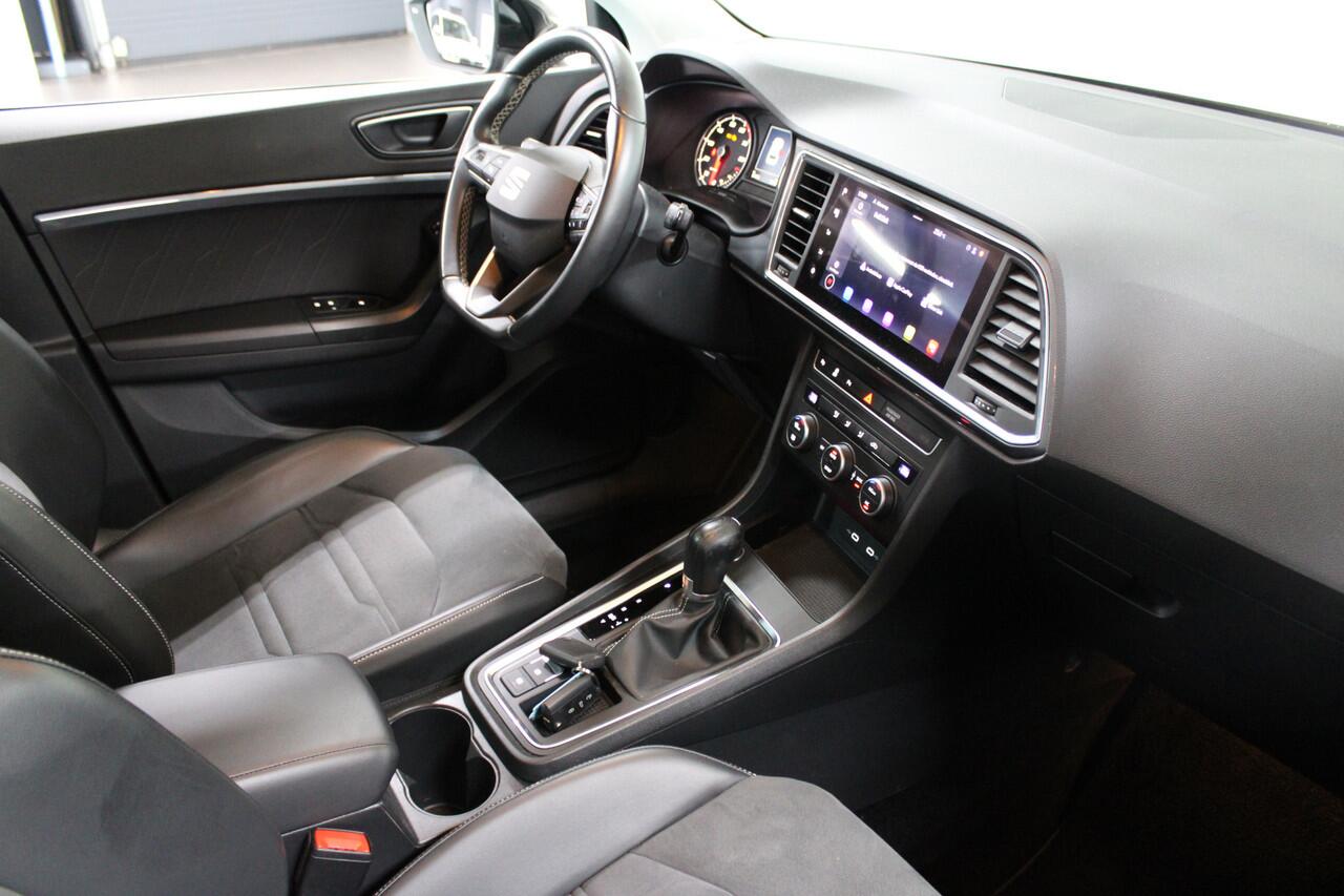 Seat ATECA 1.5 TSI Style Business Intense Automaat / NAVIGATIE / APPLE CARPLAY / ANDROID AUTO / 18'' LMV /