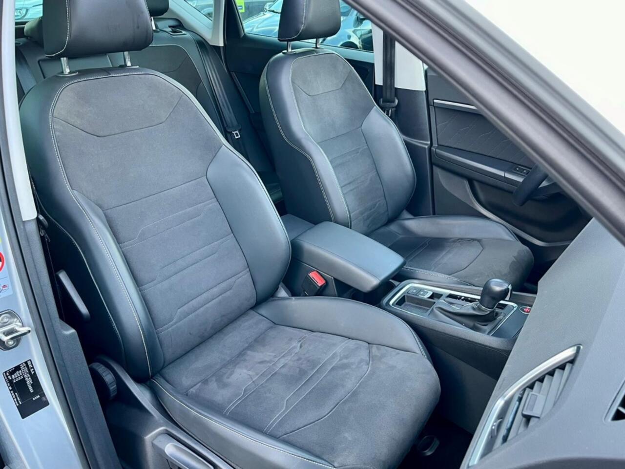 Seat ATECA 1.5 TSI 150PK Style Business Intense Panodak FR velgen Camera Ke