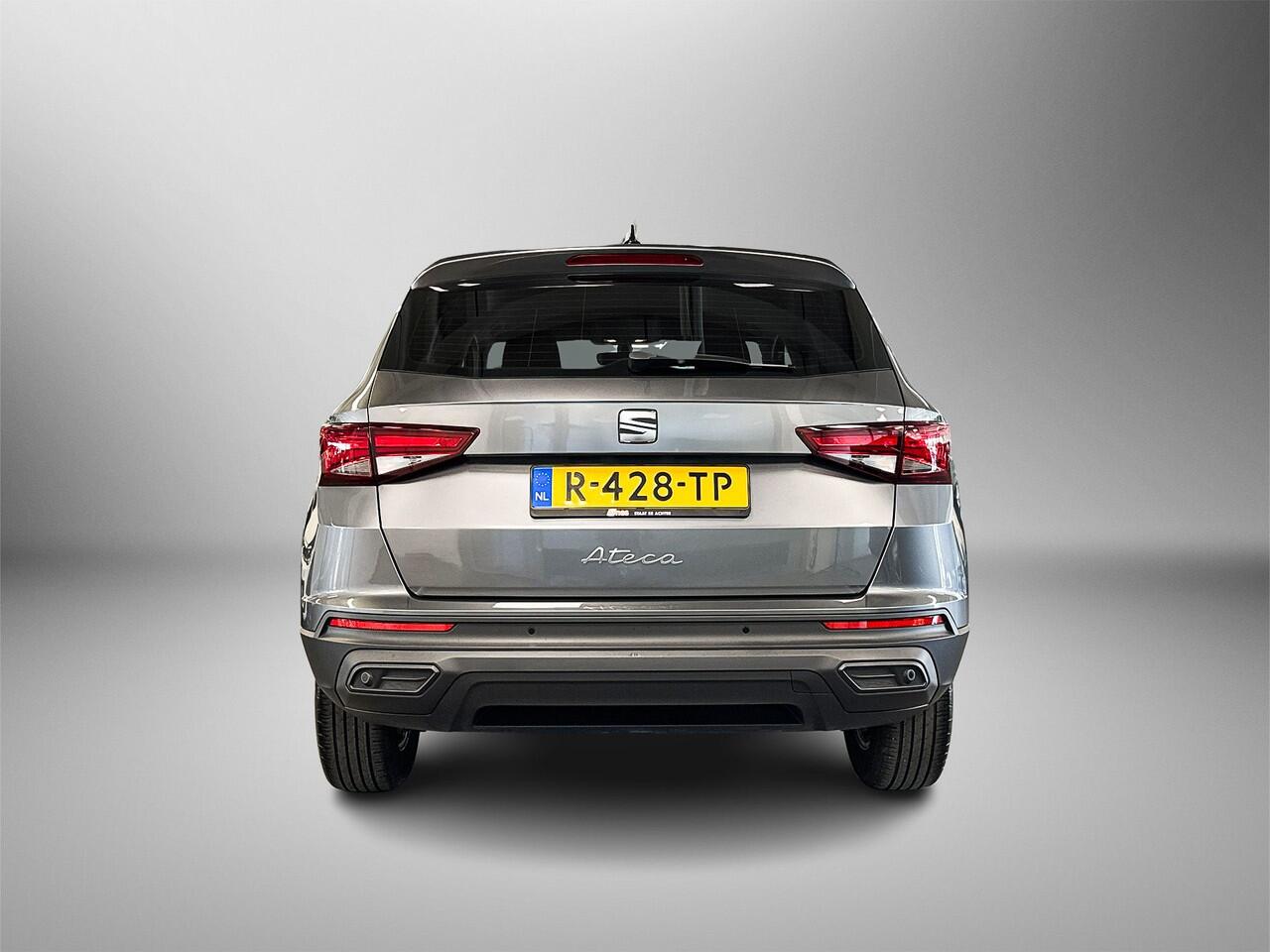 Seat ATECA 1.0 110pk TSI Reference Parkeersensoren achter / Cruise Control / Airconditioning automatisch