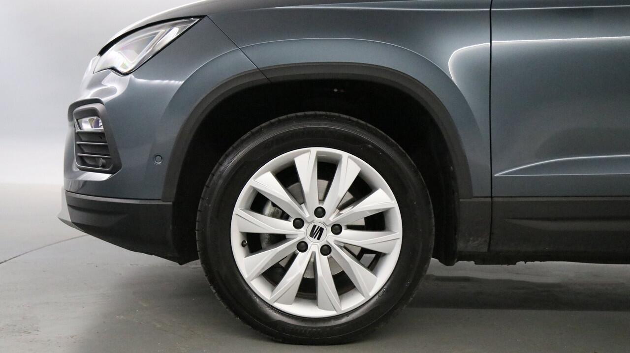 Seat ATECA 1.0 TSI 110pk Style Business Intense / Navigatie / Camera / Trekhaak