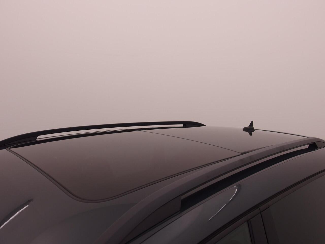 Seat ATECA 1.0 TSI FR Business Intense PANORAMADAK / FULL LED / KEYLESS / 360GR CAMERA / CARPLAY / DODEHOEK / NL-AUTO