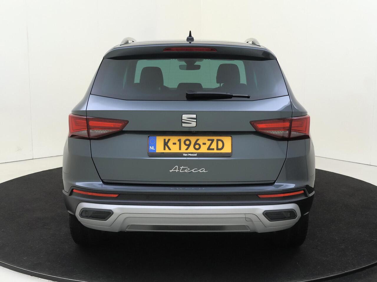 Seat ATECA 1.5 TSI Xperience Business Intense Rondom Camera Superrr Kilometerstand All season banden