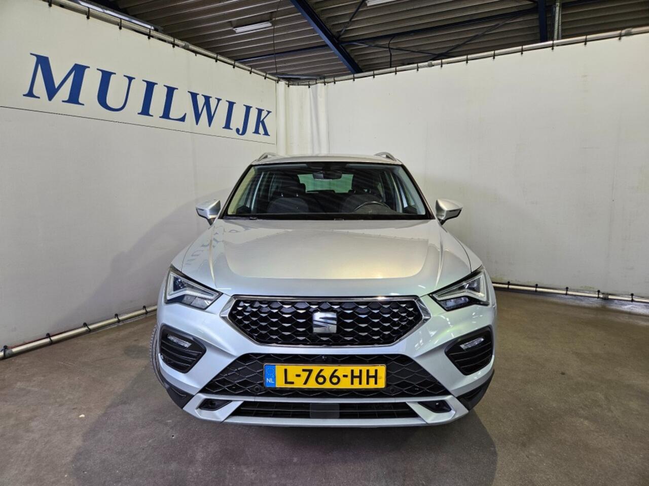 Seat ATECA 1.5 TSI Xperience Business Intense Automaat / Trekhaak / 360 Cam