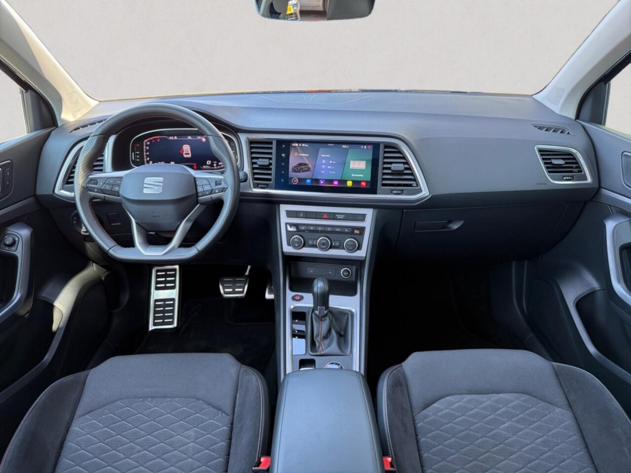 Seat ATECA 1.5 TSI FR Business | Trekhaak | Intense | Panodak | Camera