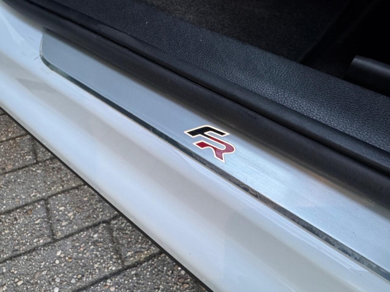 Seat ATECA 1.5 TSI FR Business Intense