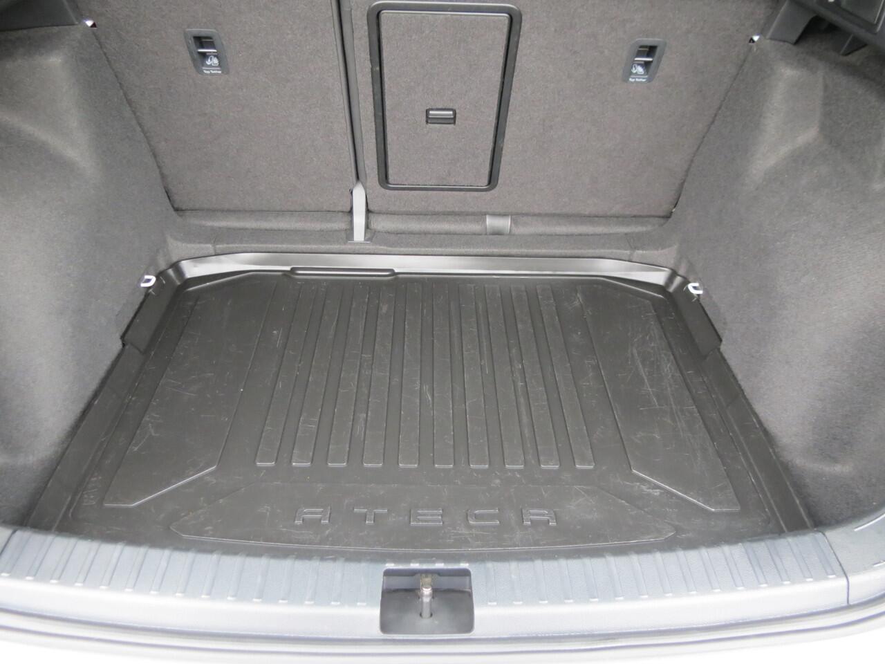 Seat ATECA 1.5 TSI Style -150pk- Automaat | Camera | Navi | Chroom | Rijklaarprijs incl. 1 jaar Bovag garantie