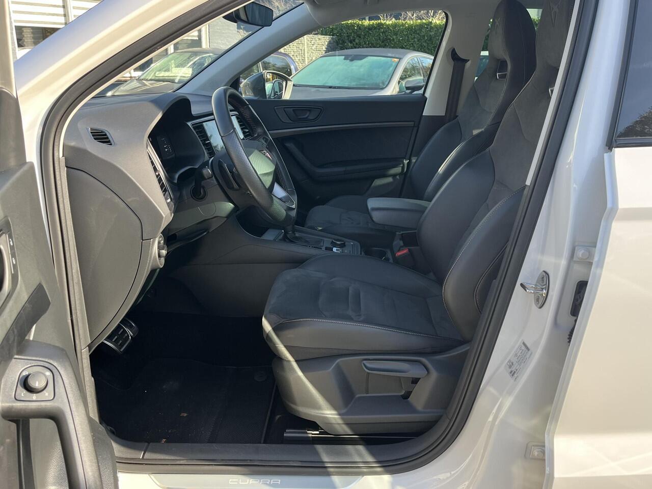 Seat ATECA 1.5 TSi DSG FR Business Intense | NAV | CAMERA | EL. TREKHAAK | 19" |