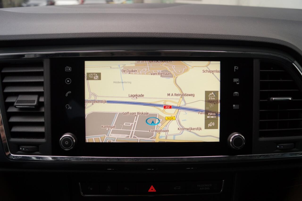 Seat ATECA 1.5 TSI 150pk DSG Style Business Intense -NAVI-LED-ECC-