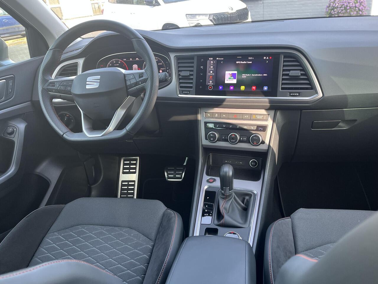 Seat ATECA 1.5 TSi DSG FR Business Intense | NAV. | EL. TREKHAAK | STANDKACHEL | CAMERA |