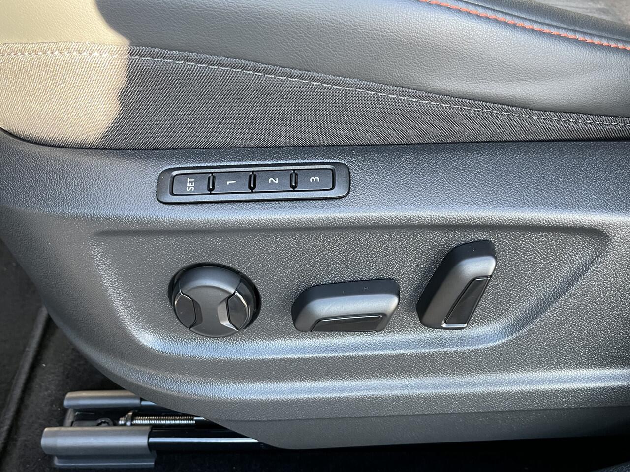 Seat ATECA 1.5 TSI FR Business Intense / AUTOMAAT/ MEMORY SEAT/ STUUR+STOEL VERWARM / PARK.SENSOR.V+A/ 360 CAMERA/ DODE HOEK/ FULL LINK/ ACC/ DIGITAL DASH/ BEATS AUDIO/ RIJ-MODI/ NAVI/ DAB/ LED/ CLIMA/ ISOFIX/