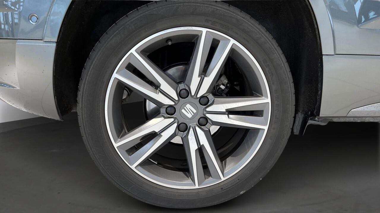 Seat ATECA 1.5 TSI 150pk FR Business Intense DSG / Navigatie / Camera