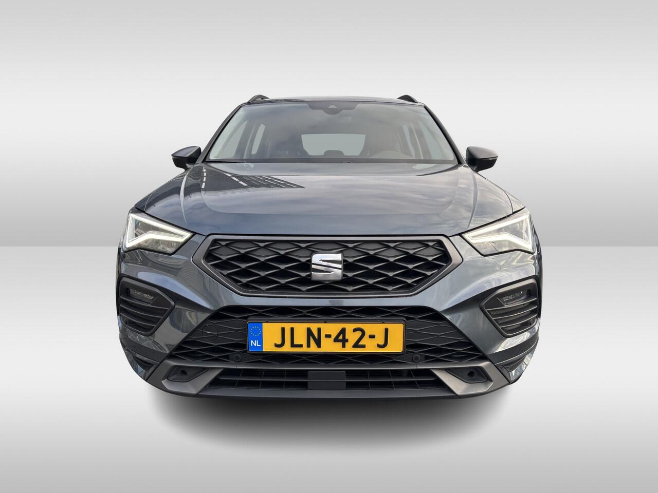 Seat ATECA 1.5 TSI 150pk FR DSG Automaat Navigatie High / App-connect / Keyless / LED verlichting / Camera / Park Assist / ACC Beats Audio / 18"LM / Verw. stoelen en stuur