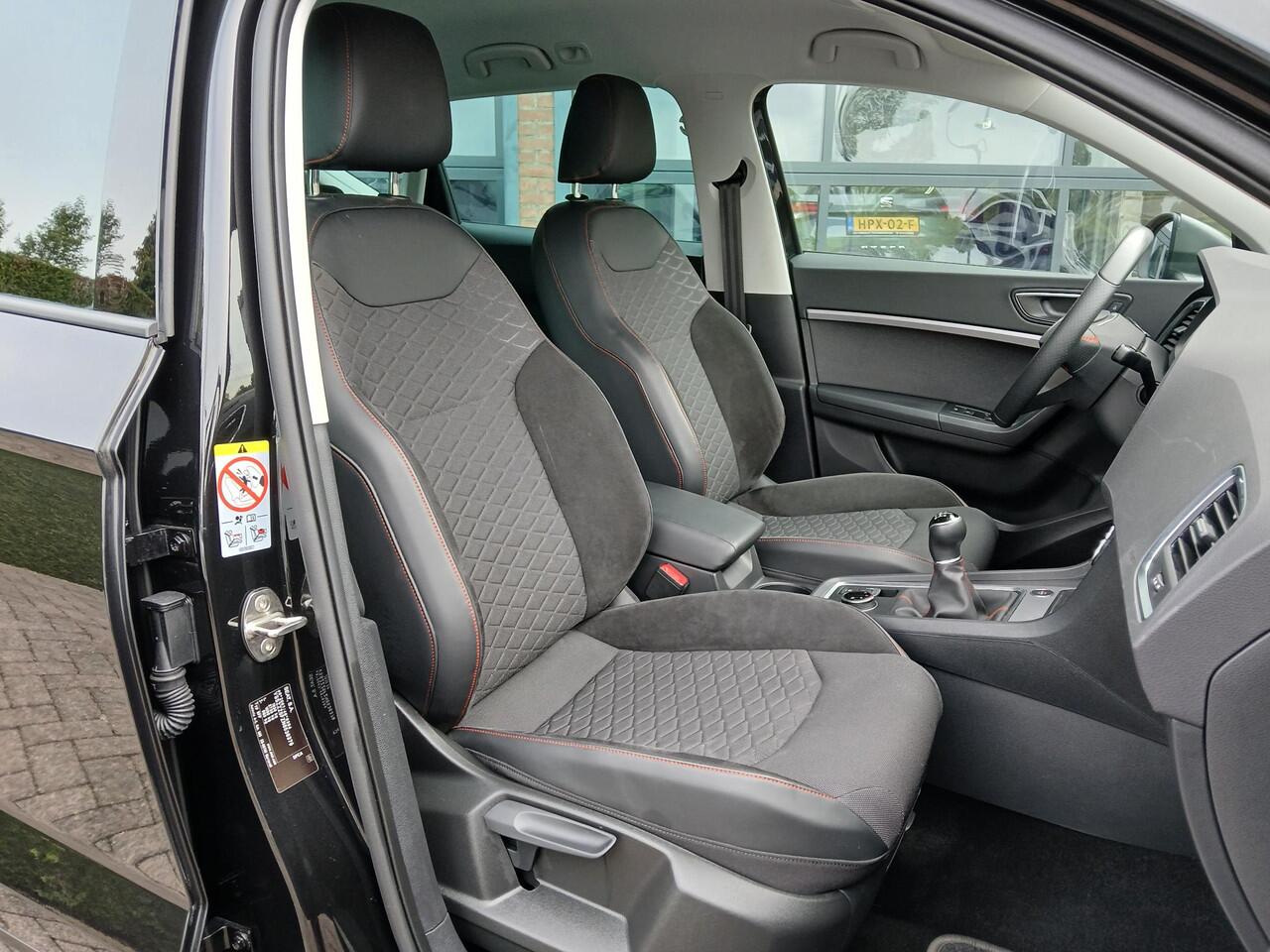 Seat ATECA 1.5 TSI (150pk) FR Business Intense + 19 inch + Trekhaak!!