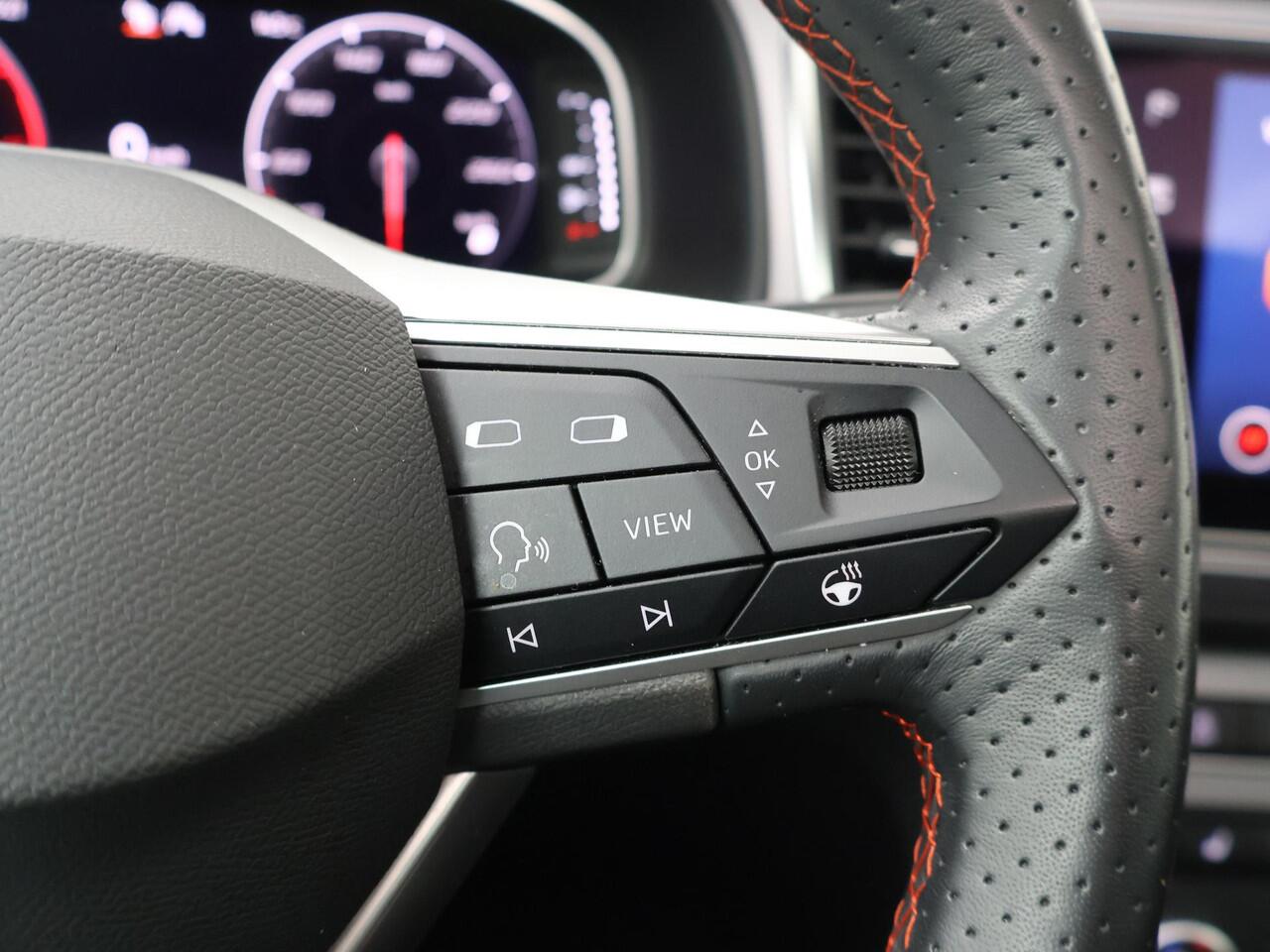 Seat ATECA 1.5 TSI FR Business Intense | 150 PK | Automaat | Panoramadak | Trekhaak | Elek. achterklep |