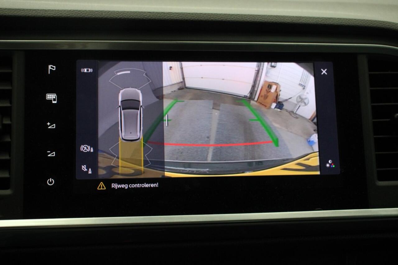 Seat ATECA 1.5 TSI Style Business Intense - Carplay, Navi, Camera, Cruise, Clima