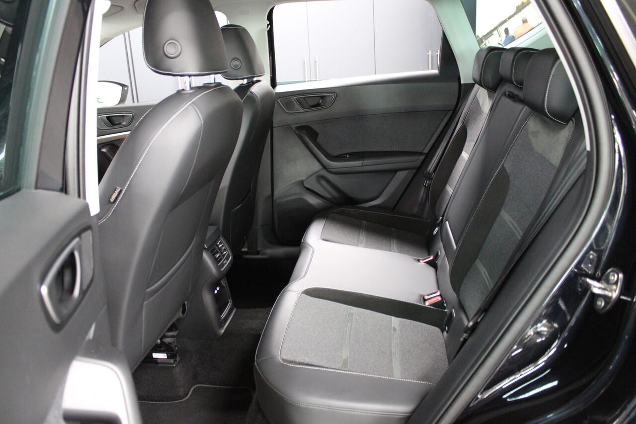 Seat ATECA 1.5 TSI Xperience Business Intense DSG-7 automaat / ELEK. KLEP / VERW. VOORSTOELEN + STUUR / DODENHOEK HERKEN. /