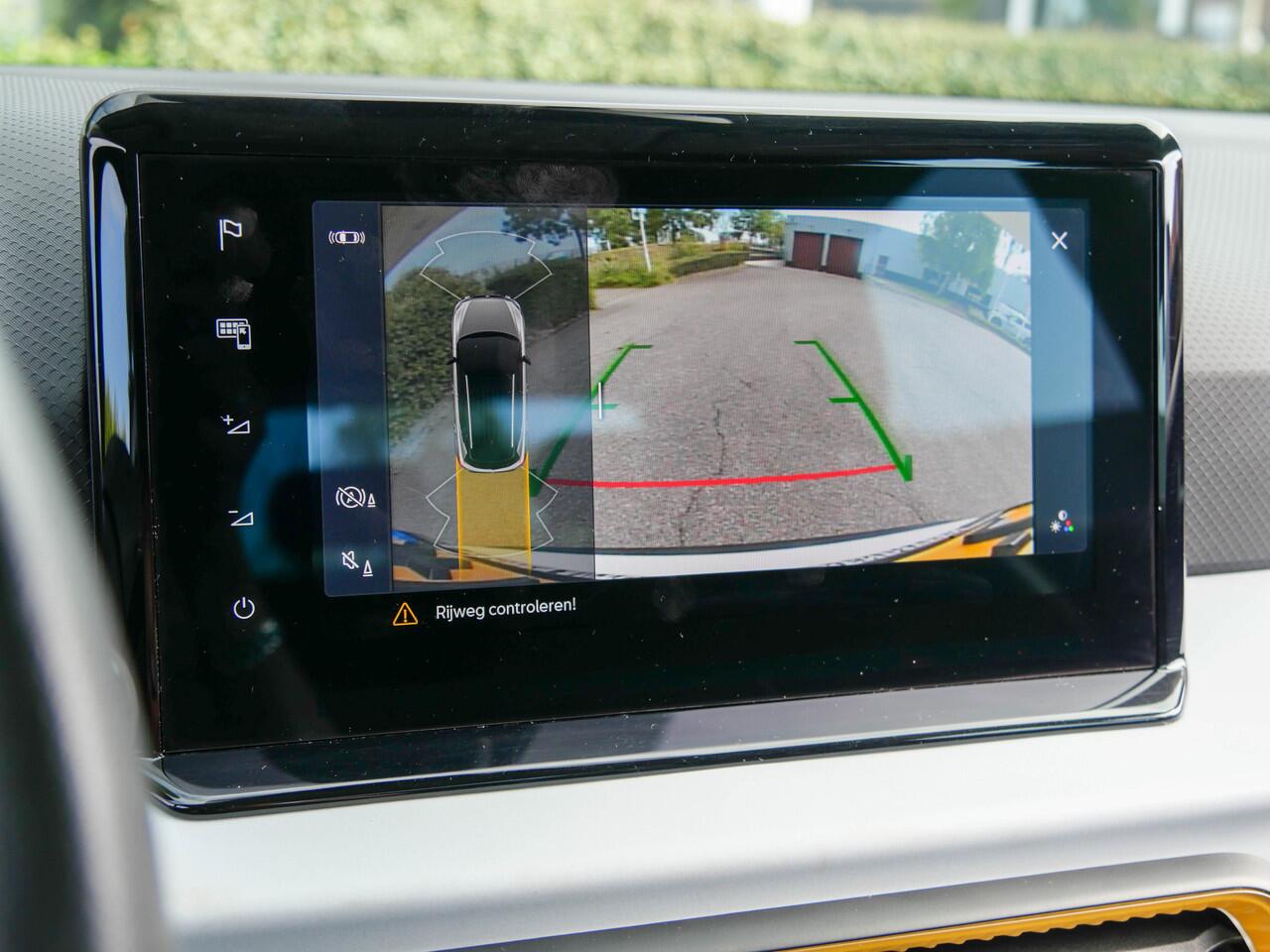 Seat Arona 1.0 TSI Style Business Intense | CAMERA | NAVIGATIE |