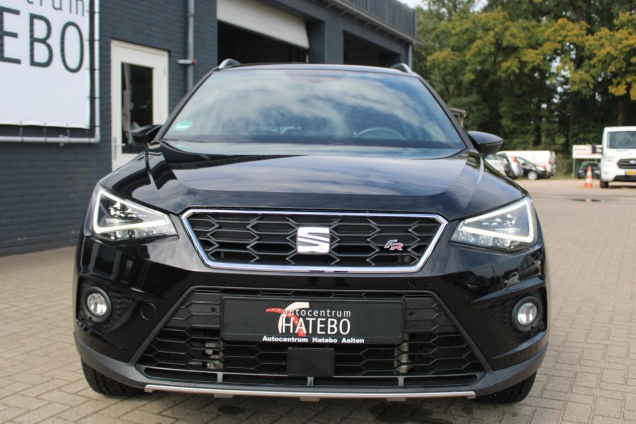 Seat Arona 1.0 TSI Excellence Intens Navi groot camera Apple Car Play 17LM