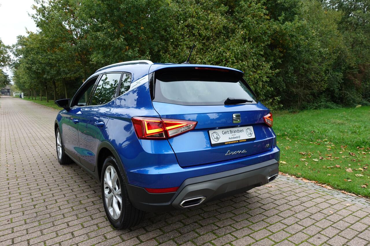 Seat Arona 1.0 EcoTSI FR Business Connect | Automaat | LED | CarPlay | Stoelverwarming | Camera |