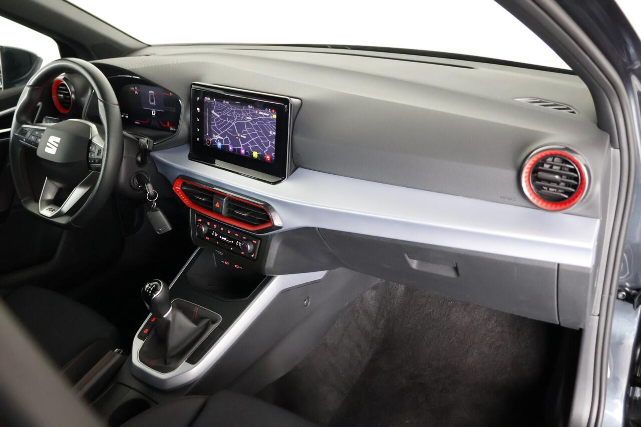 Seat Arona 1.0 TSI FR / LED / Navi / ACC / CarPlay / Clima