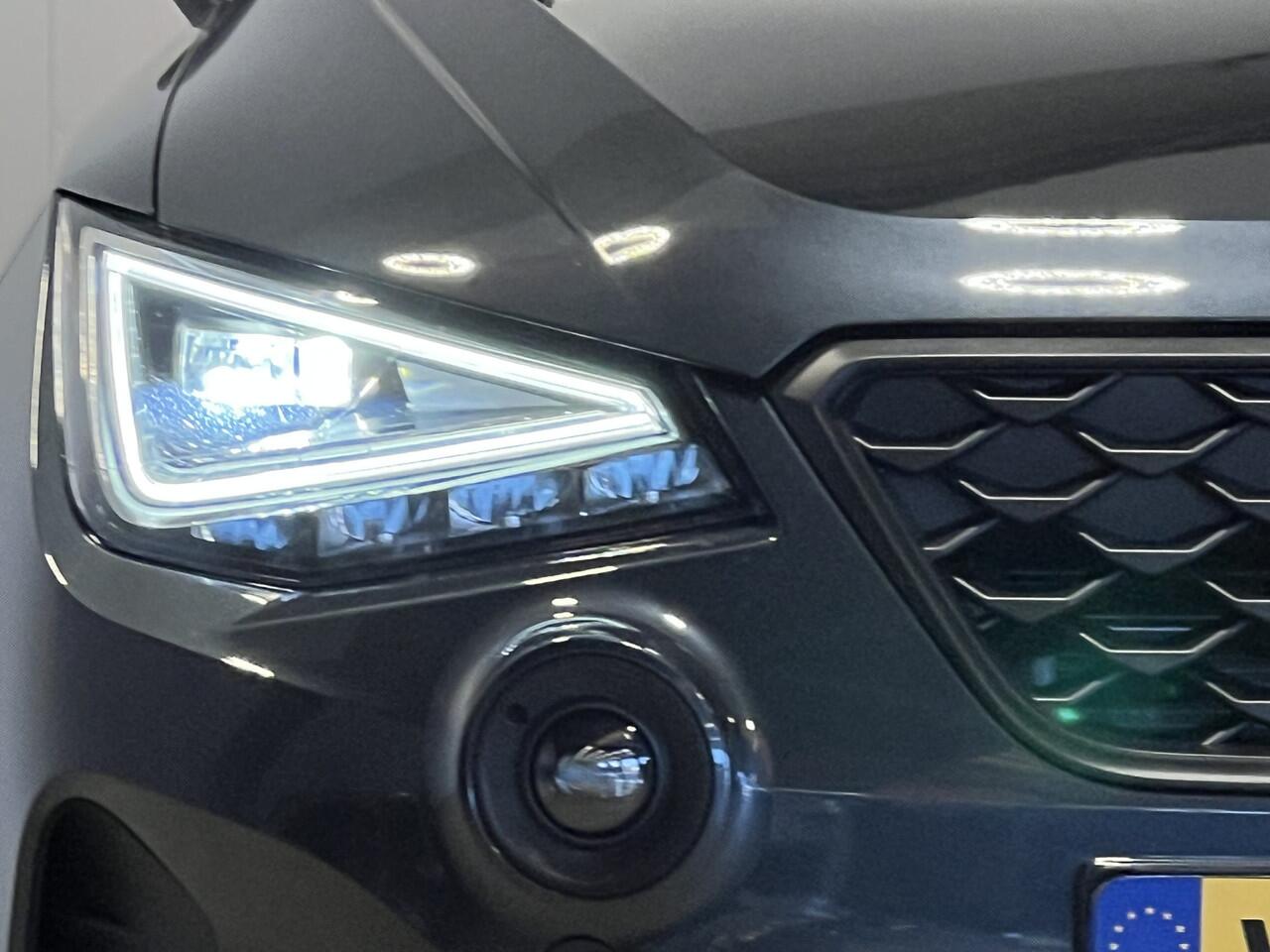 Seat Arona 1.0 TSI Style | Android/Apple Carplay | LM Velgen 16" | PDC Achter | Cruise Control Adaptief | DAB | Airco |