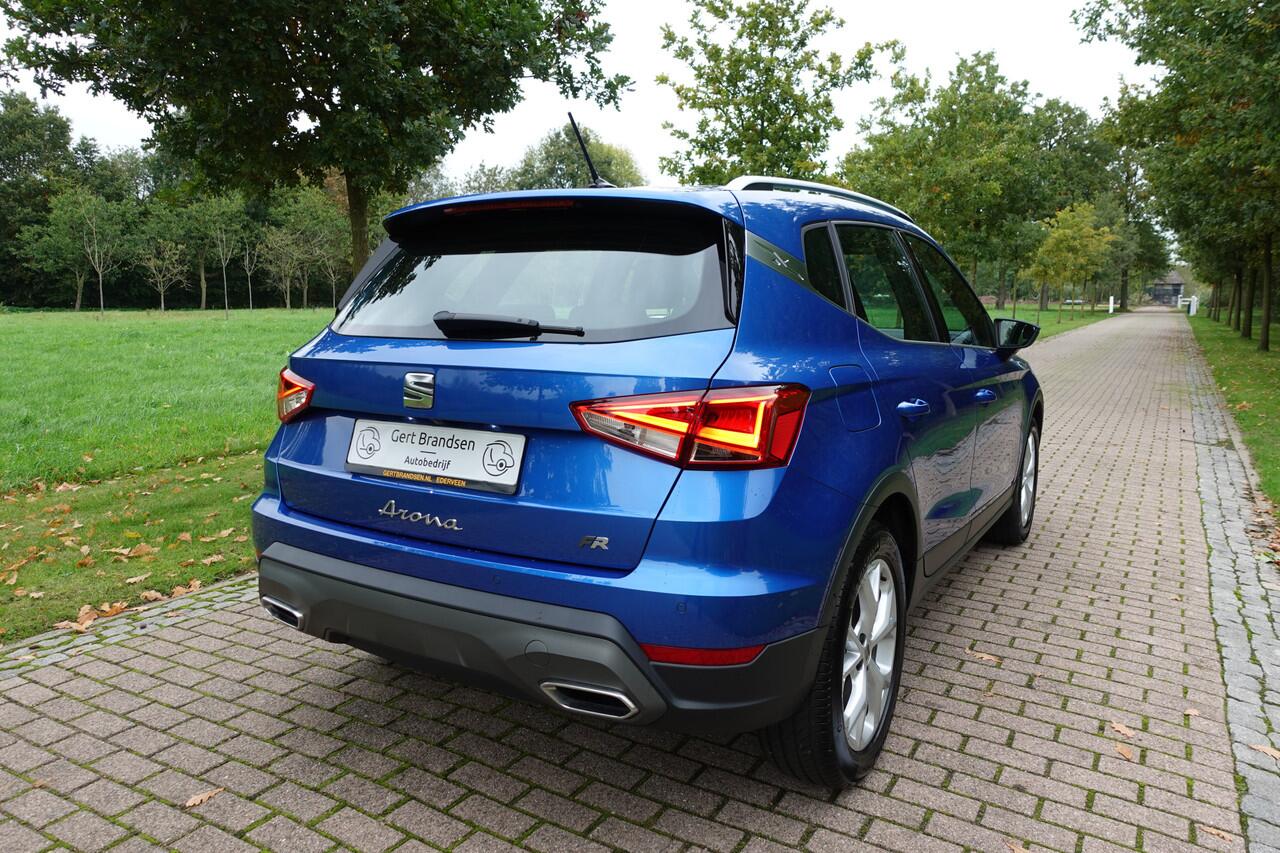 Seat Arona 1.0 EcoTSI FR Business Connect | Automaat | LED | CarPlay | Stoelverwarming | Camera |
