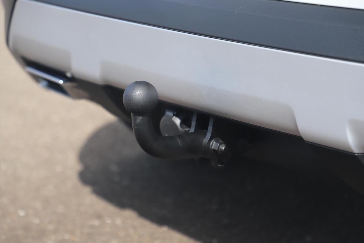 Seat Arona 1.0 TSI FR Business Intense Trekhaak Virtual Cockpit Keyless Navigatie Achteruitrijcamera Adaptive Cruise 18 inch LMV