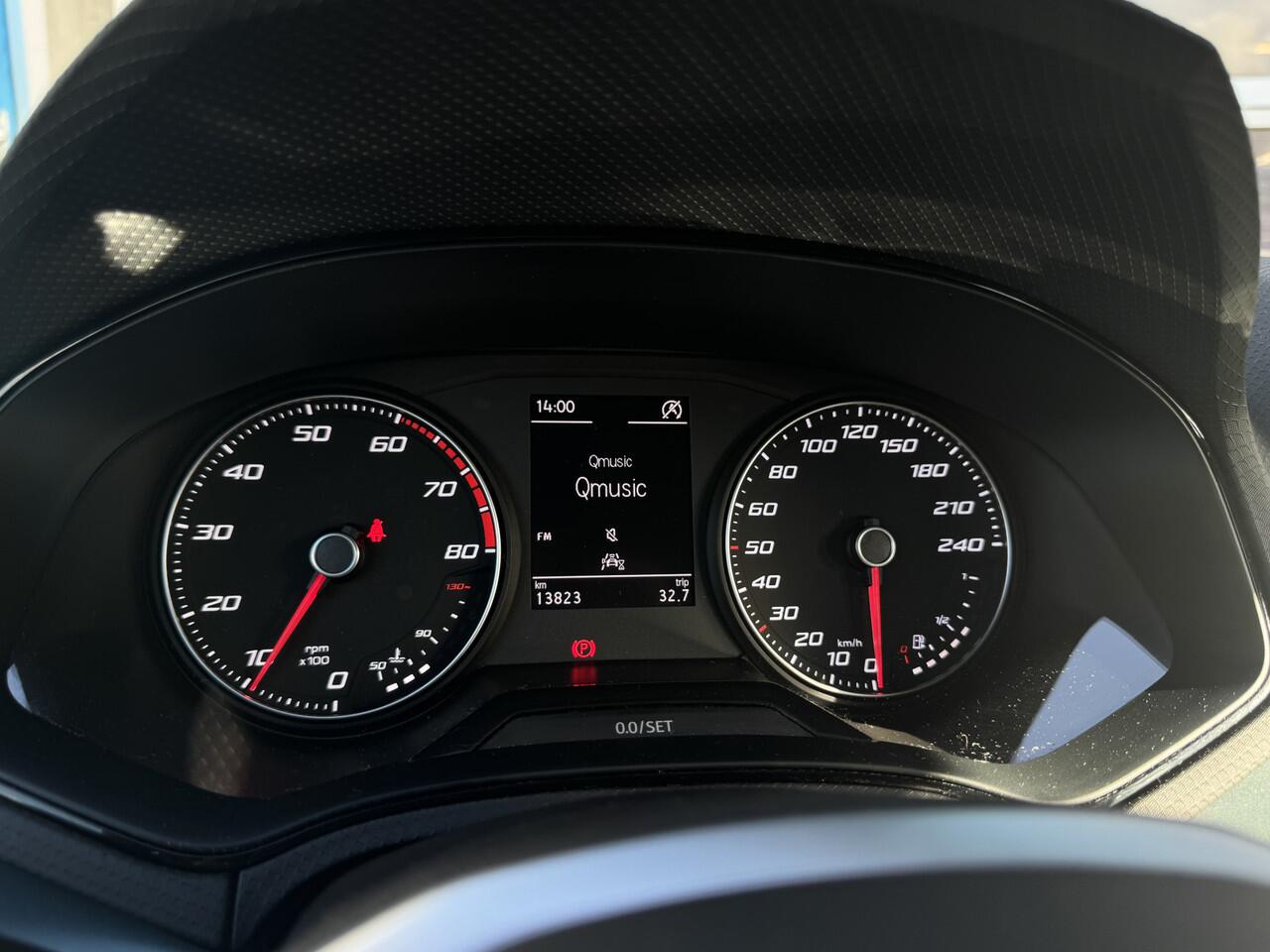 Seat Arona 1.0 TSI Xperience Connect GRATIS Afleverpakket! | Keyless Start\Entry | Nieuwstaat ! |