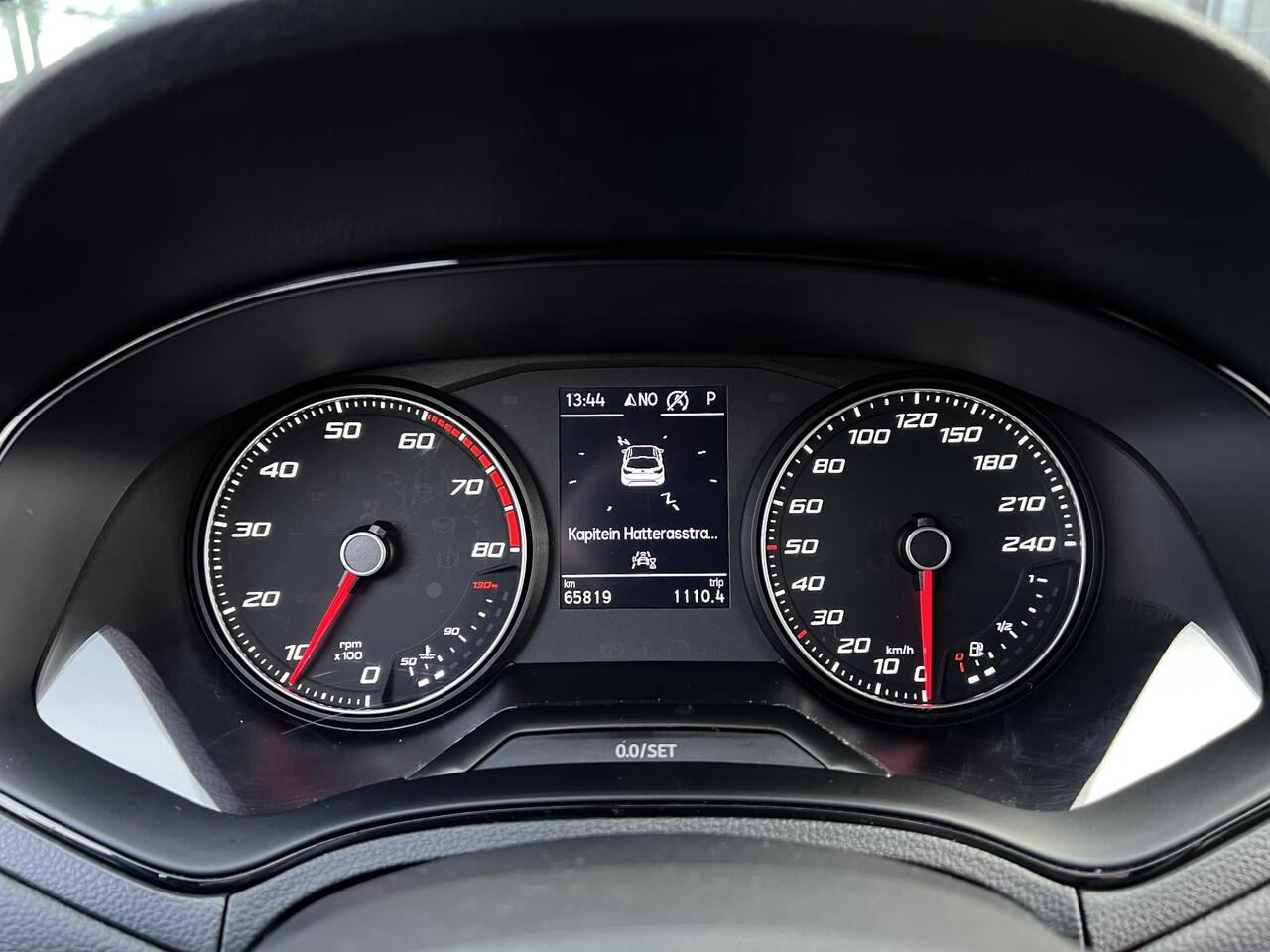 Seat Arona 1.0 TSI FR Business Intense Automaat | Carplay | Cruise Control | Achteruitrijcamera