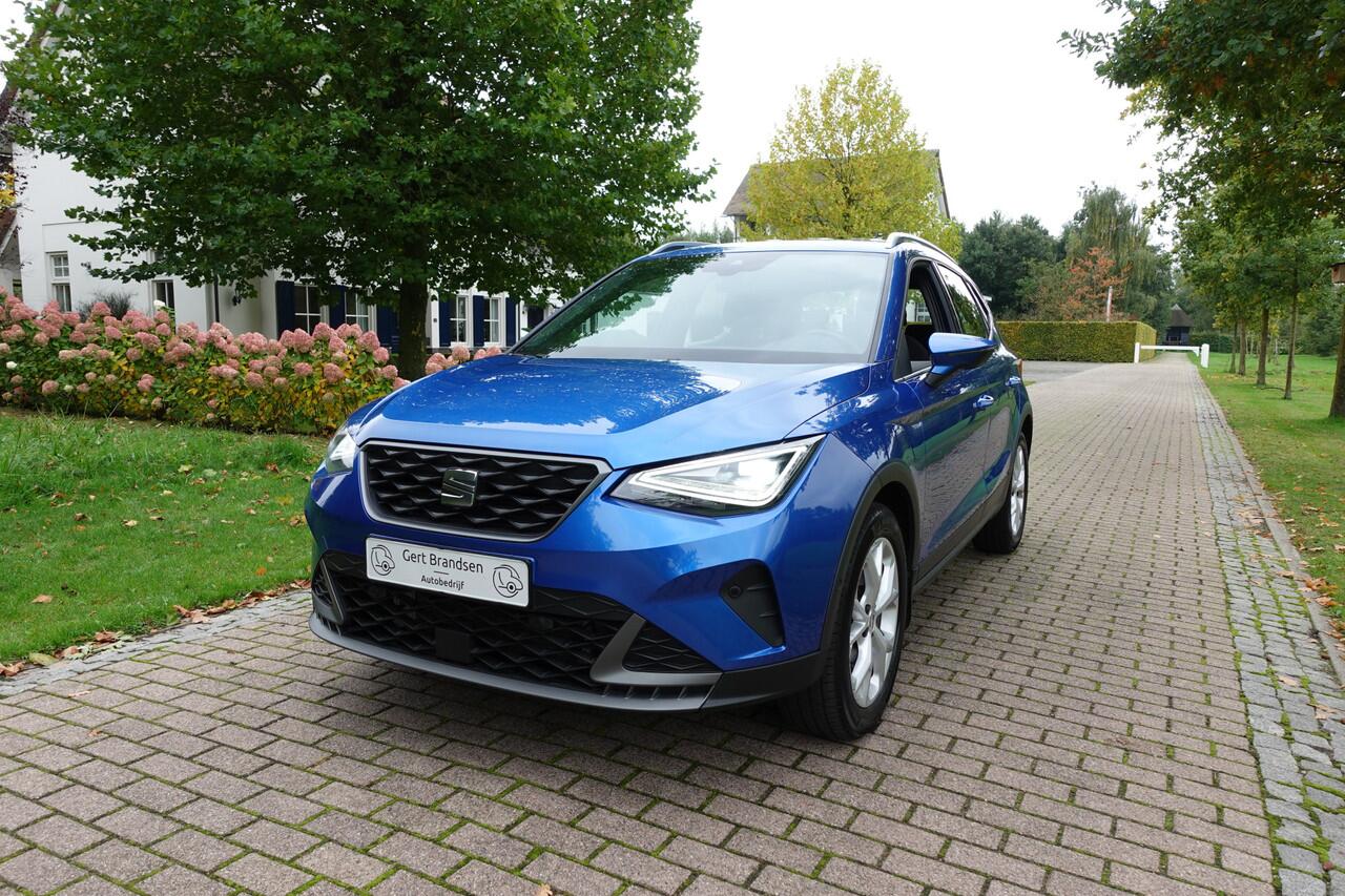 Seat Arona 1.0 EcoTSI FR Business Connect | Automaat | LED | CarPlay | Stoelverwarming | Camera |