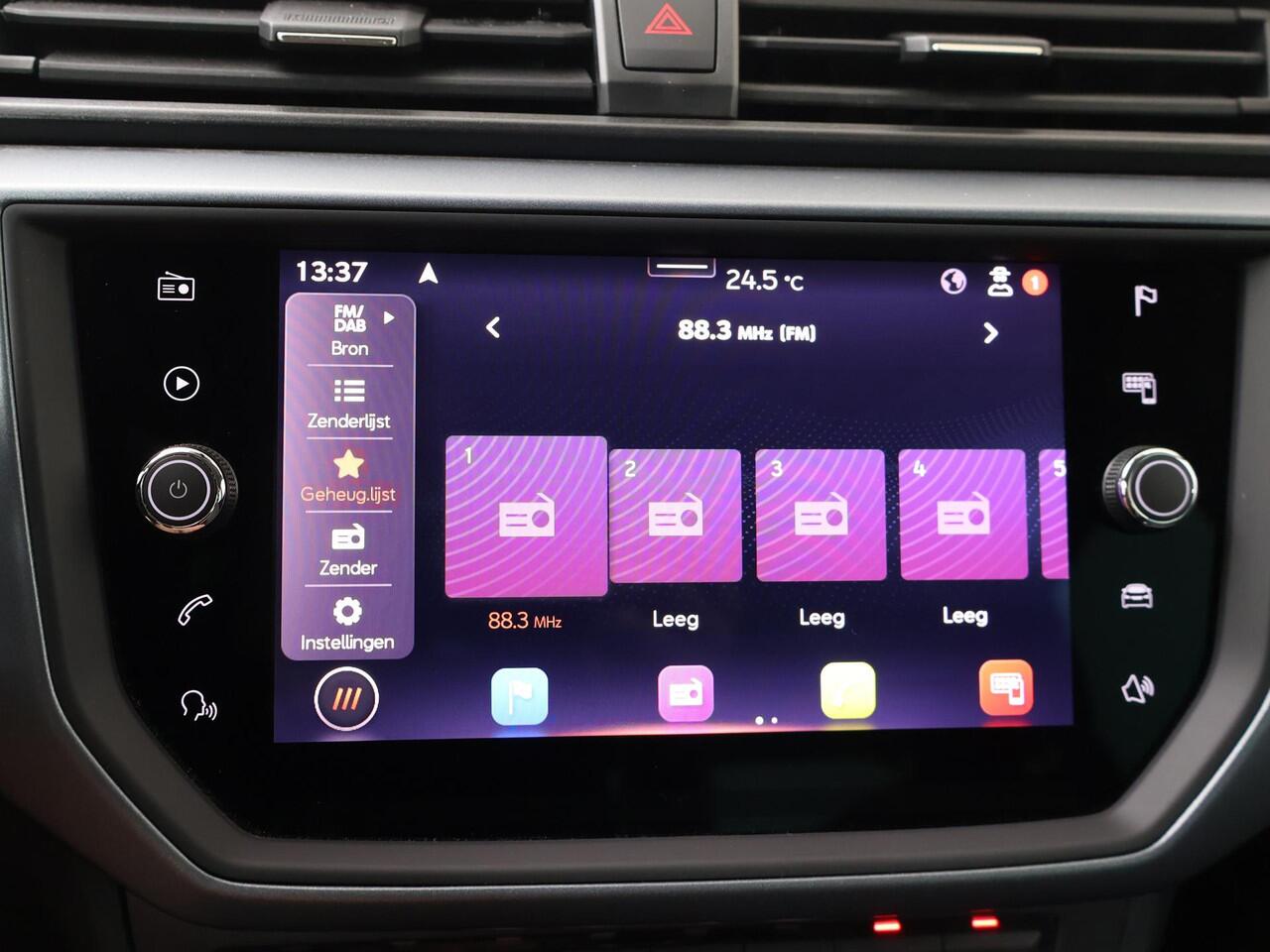 Seat Arona 1.0 TSI Style Business Intense | Navigatie | Achteruitrijcamera | Cruise Controle Adaptief | Automatische Airco |