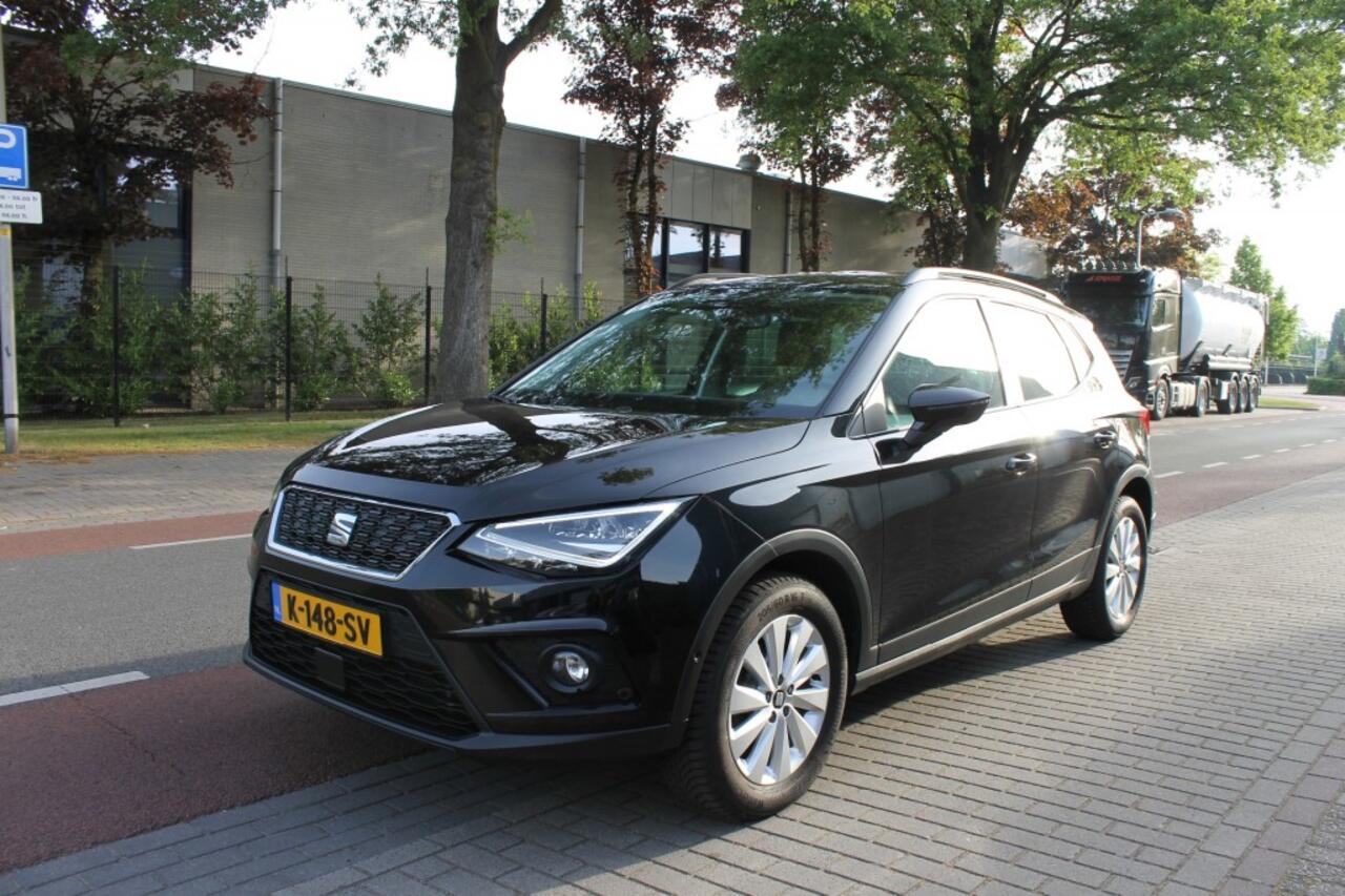 Seat Arona 1.0 TSi Style Business Intense Plus 81 KW