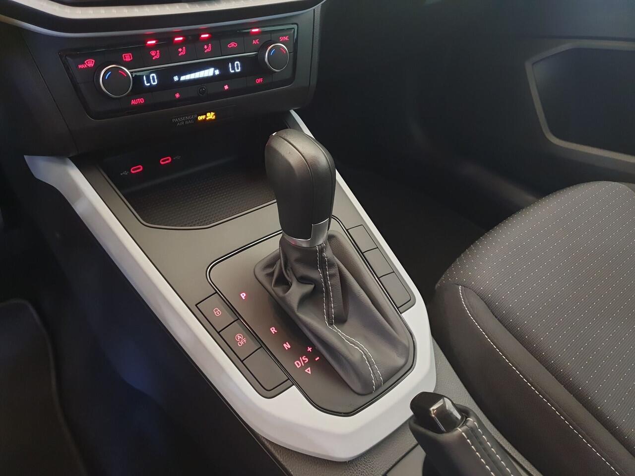 Seat Arona 1.0 EcoTSI 115pk DSG/AUT Style Cruise control, App connect, PDC