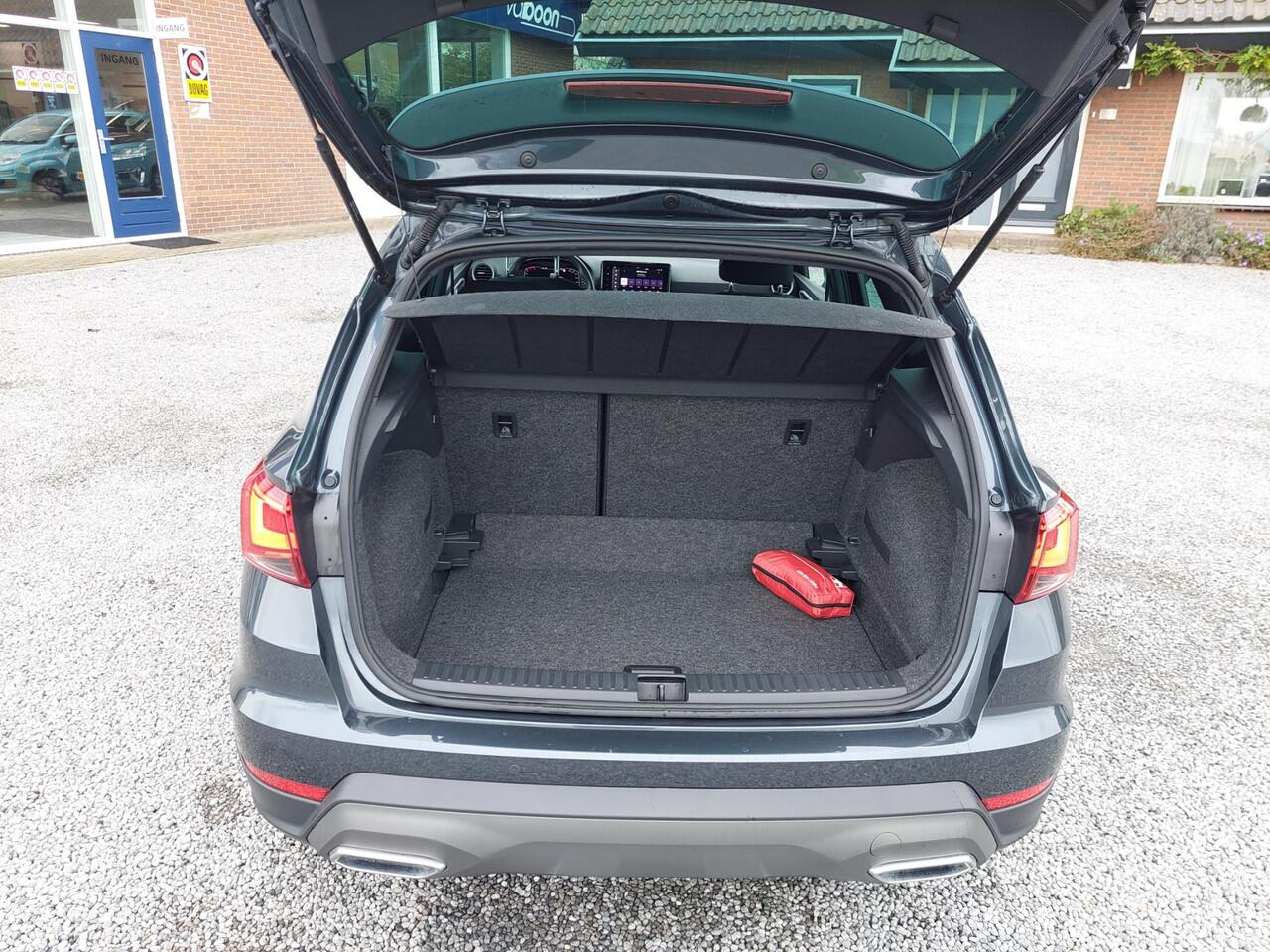 Seat Arona 1.0 EcoTSI FR Anniversary LMV 18" | PDC V+A | rijklaarprijs !!