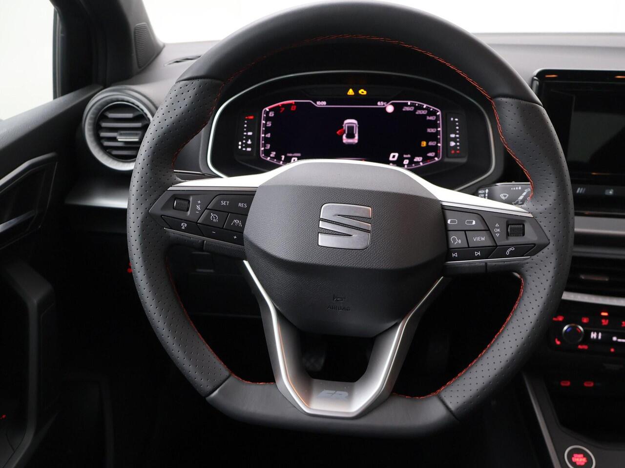 Seat Arona FR Business Connect 1.0 70 kW / 95 pk EcoTSI SUV 5 versn. | Black Pack |