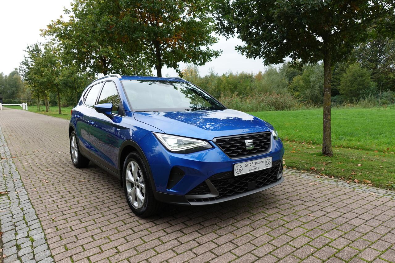 Seat Arona 1.0 EcoTSI FR Business Connect | Automaat | LED | CarPlay | Stoelverwarming | Camera |
