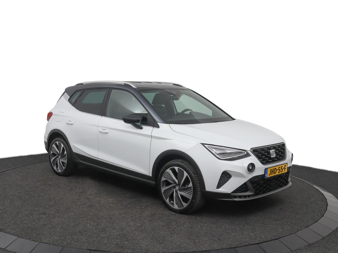 Seat Arona 1.0 EcoTSI FR Anniversary | Climate Control | Stoelverwarming | Parkeercamera | Navigatie