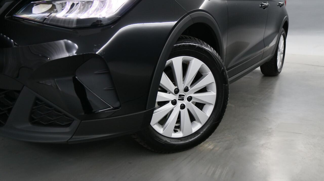 Seat Arona 1.0 EcoTSI 95pk Reference / Navigatie via App Connect / Cruise Control / Parkeersensoren