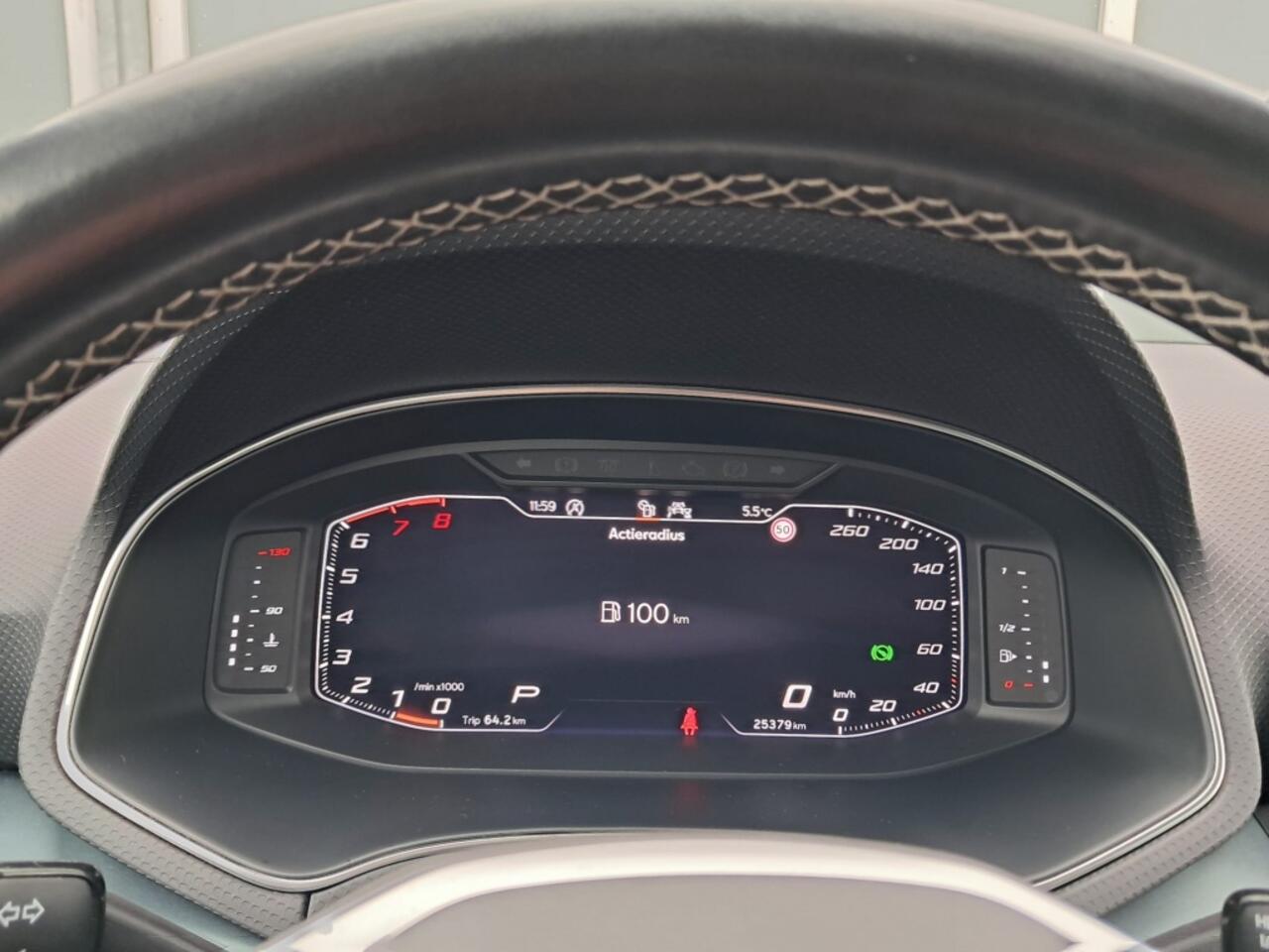 Seat Arona 1.0 TSI 110pk DSG Xperience | Side assist | Camera | 18 Inch