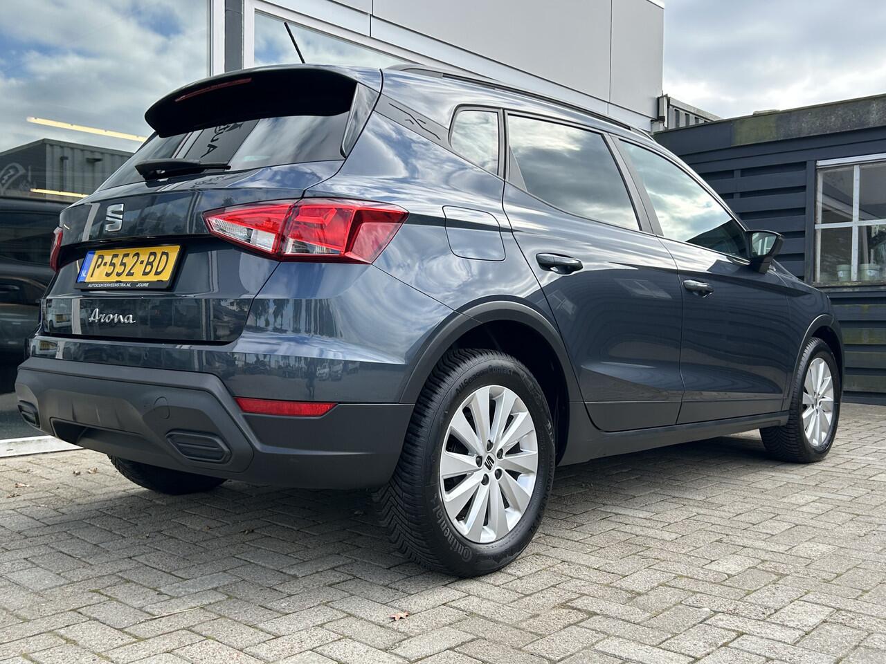 Seat Arona 1.0 TSI Style Business Intense 50% deal 7.975,- ACTIE Digitaal display / Stoel verwarming / Navi / Carplay / Clima