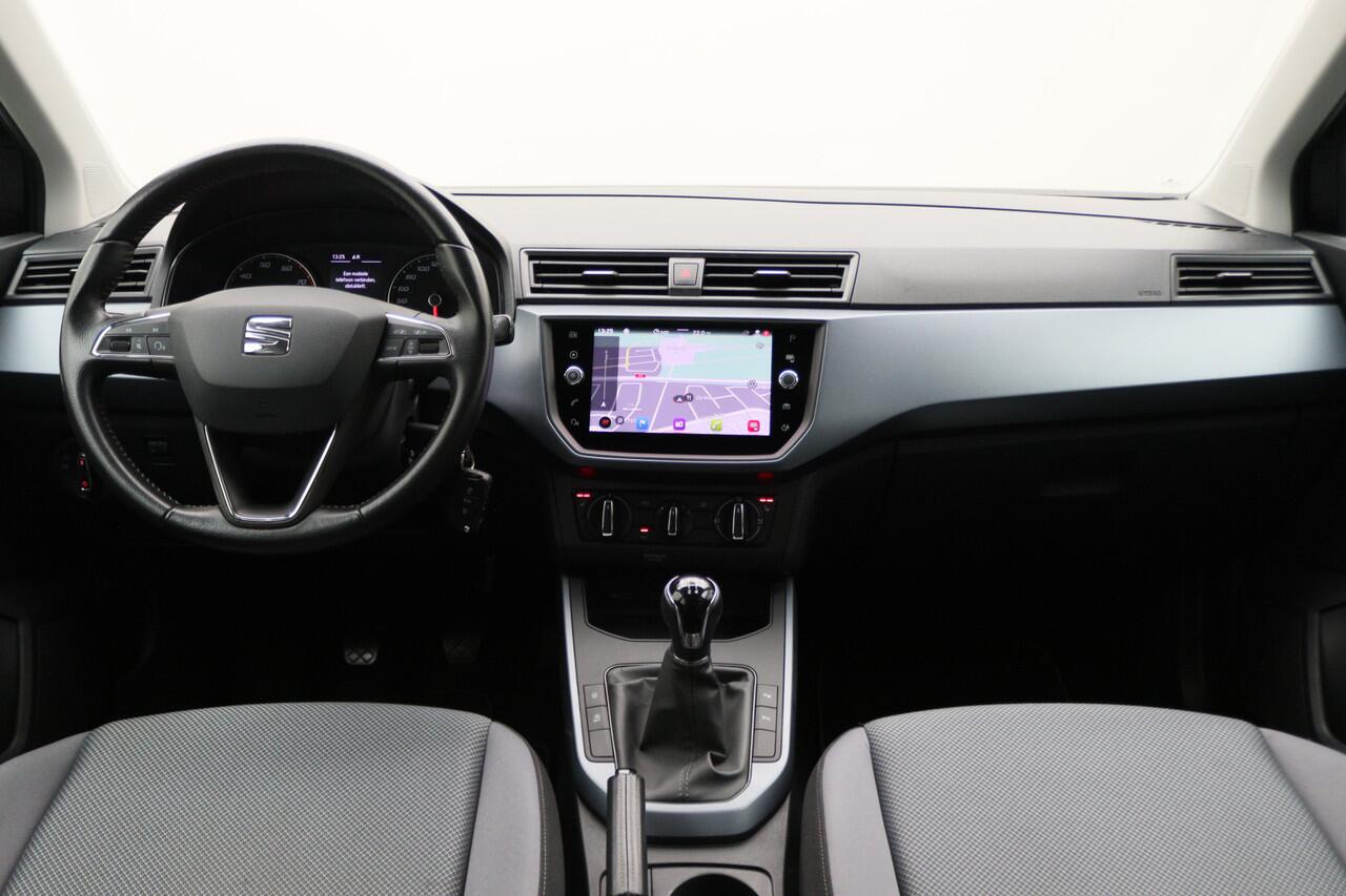 Seat Arona 1.0 TSI Style Business Intense Camera, Apple Carplay, Stoelverwarming, Cruise, PDC