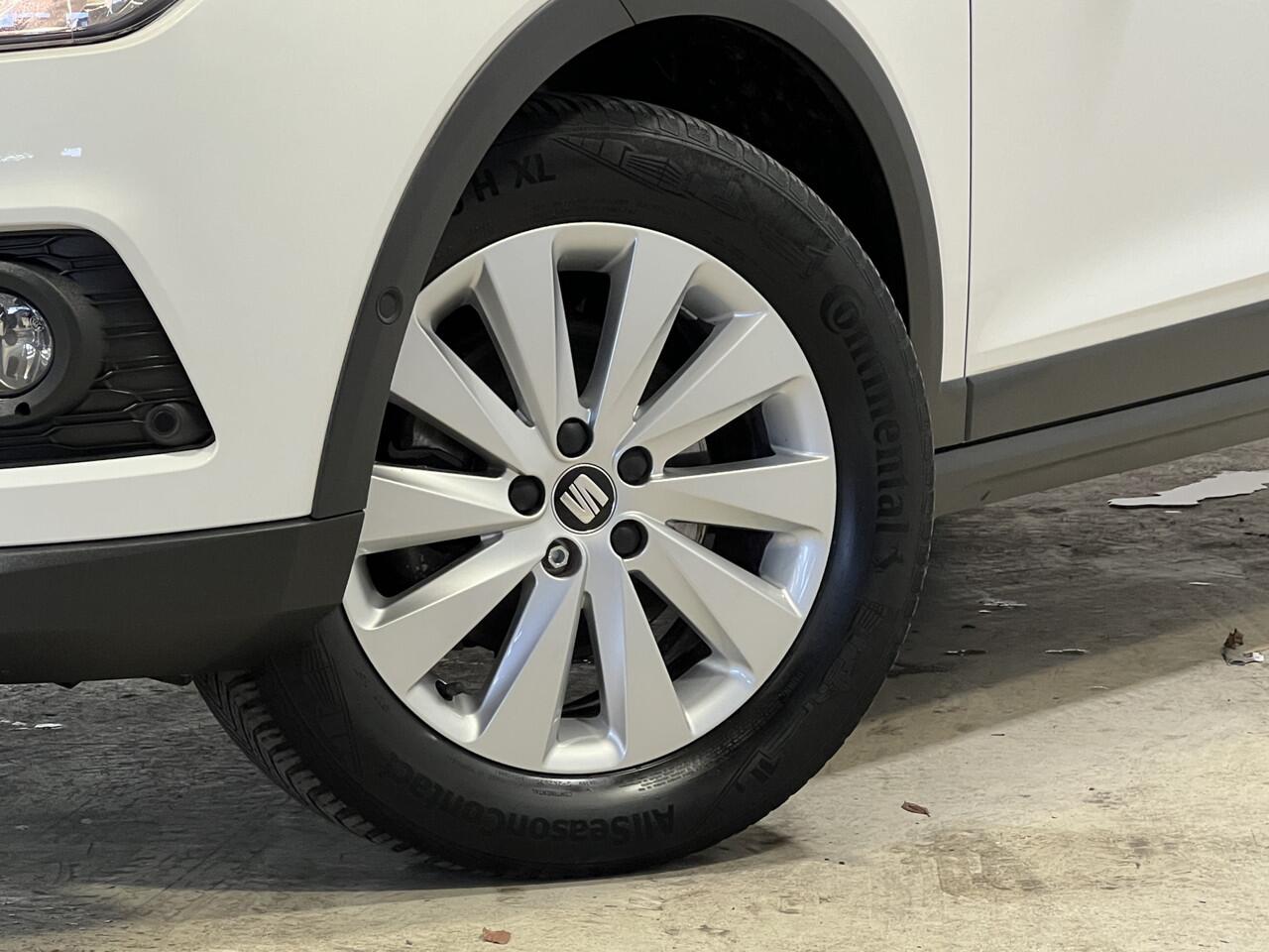 Seat Arona 1.0 TSI Style Business Intense | Navigatie/Android/Apple Carplay | LM Velgen 16" | PDC Voor en Achter | Cruise Control Adaptief | Airco Automatisch |